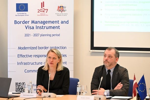 Iekšlietu ministrijas pārstāvji