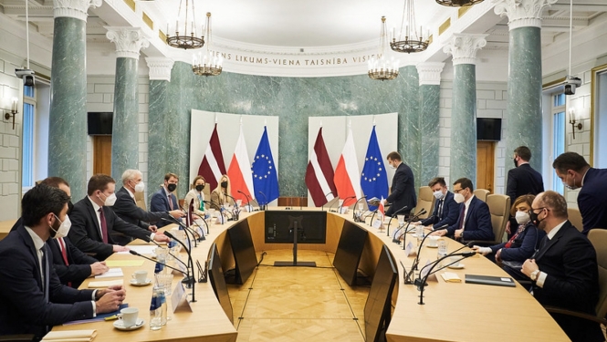 Polijas un Latvijas ministru prezidentu tikšanās