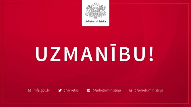 Uzmanību uz sarkana fona