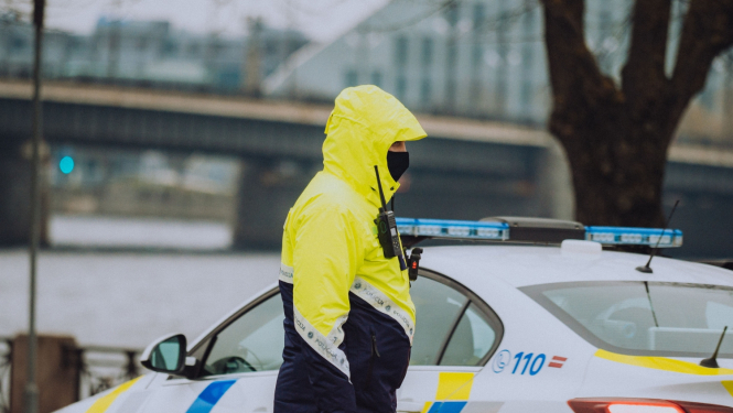 policists