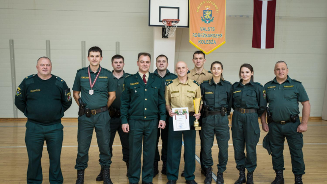 sacensības