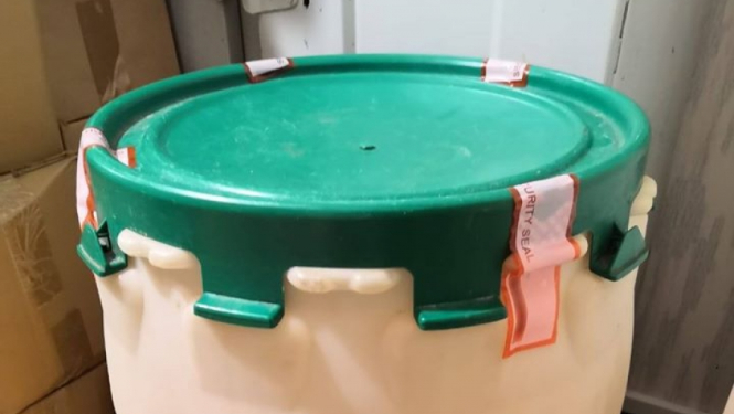 tvertne ar alkoholu
