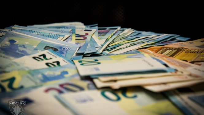 Eiro banknotes
