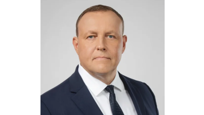 R.Kozlovskis