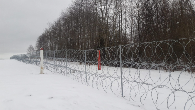 Pagaidu žogs uz Latvijas-Baltkrievijas robežas