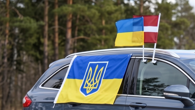 Automašīna Ukrainai
