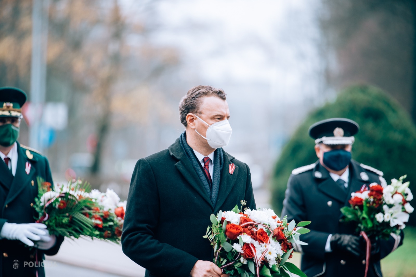 Ziedu nolikšana