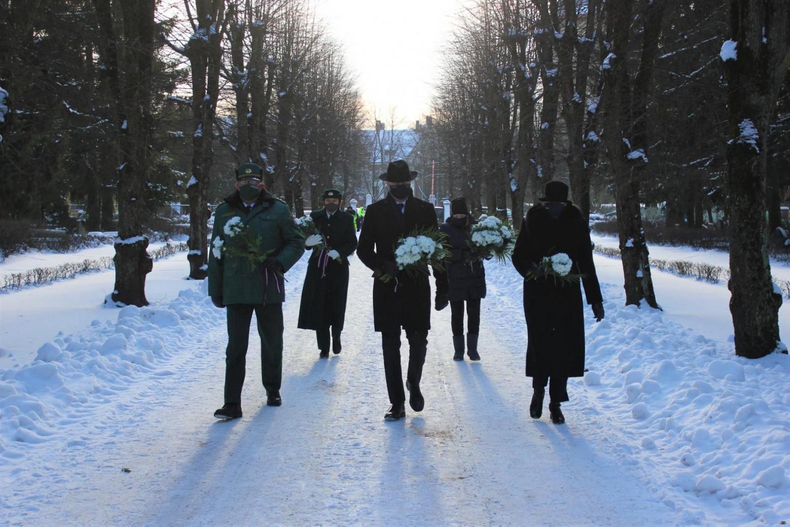 Valsts sekretārs, parlamentārā sekretāre, valsts robežsardzes priekšnieka pienākumu izpildītājs