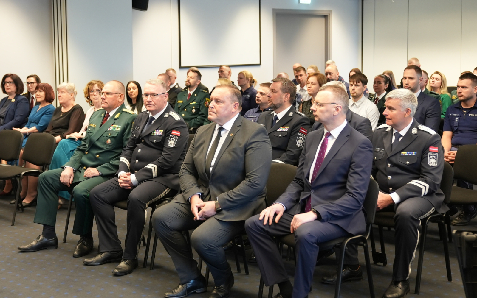 Apbalvošanas pasākums par godu Latvijas Republikas Neatkarības atjaunošanas 35. gadadienai
