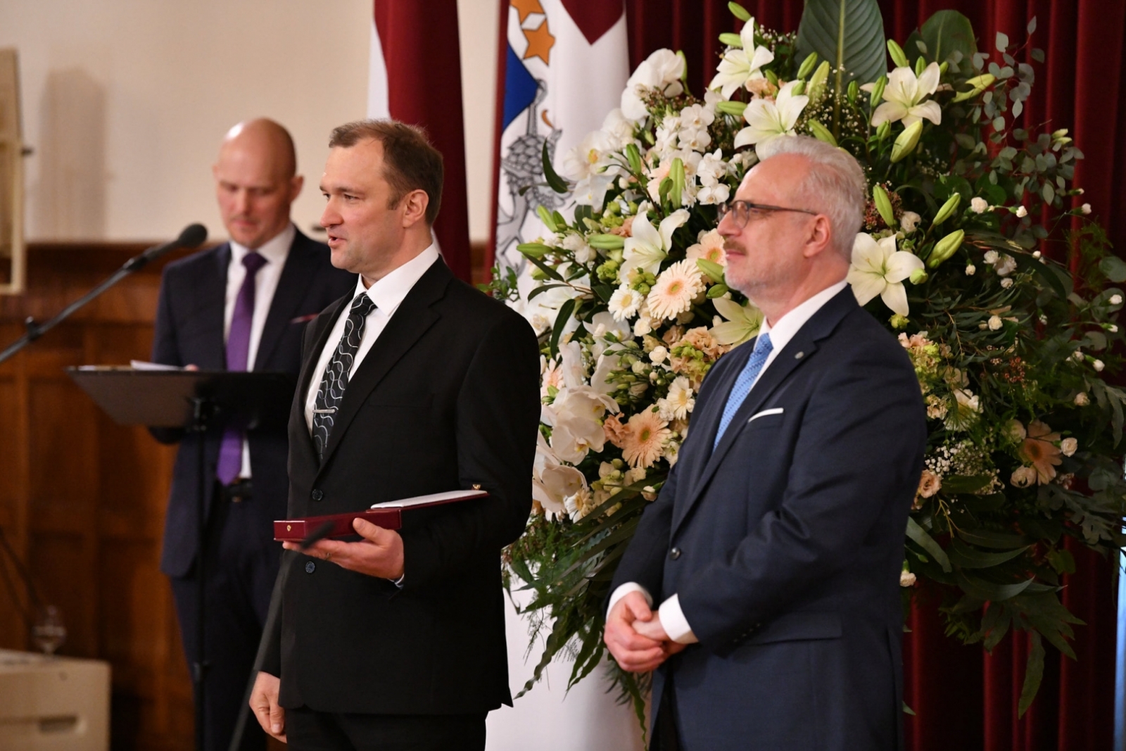 Apbalvojuma pasniegšana 
