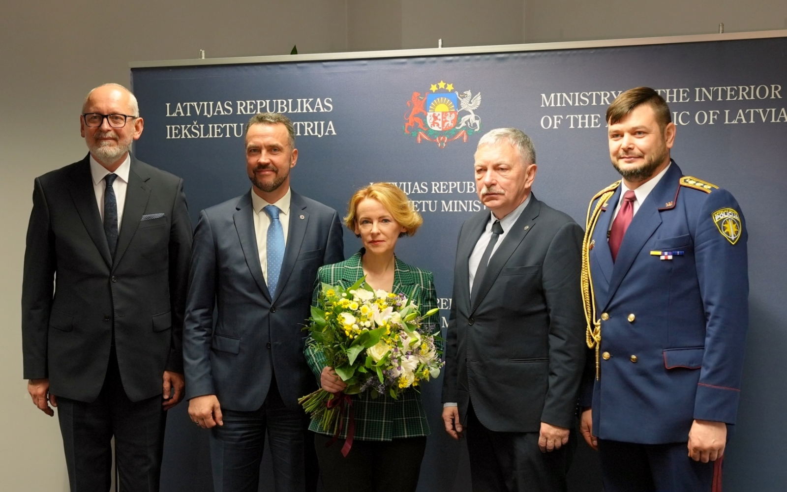 Paraksta līgumu par Iekšējās drošības akadēmijas izveidi