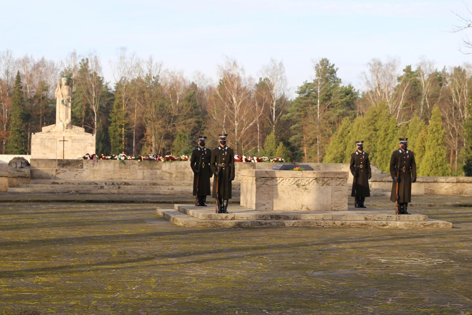 Lāčplēša2