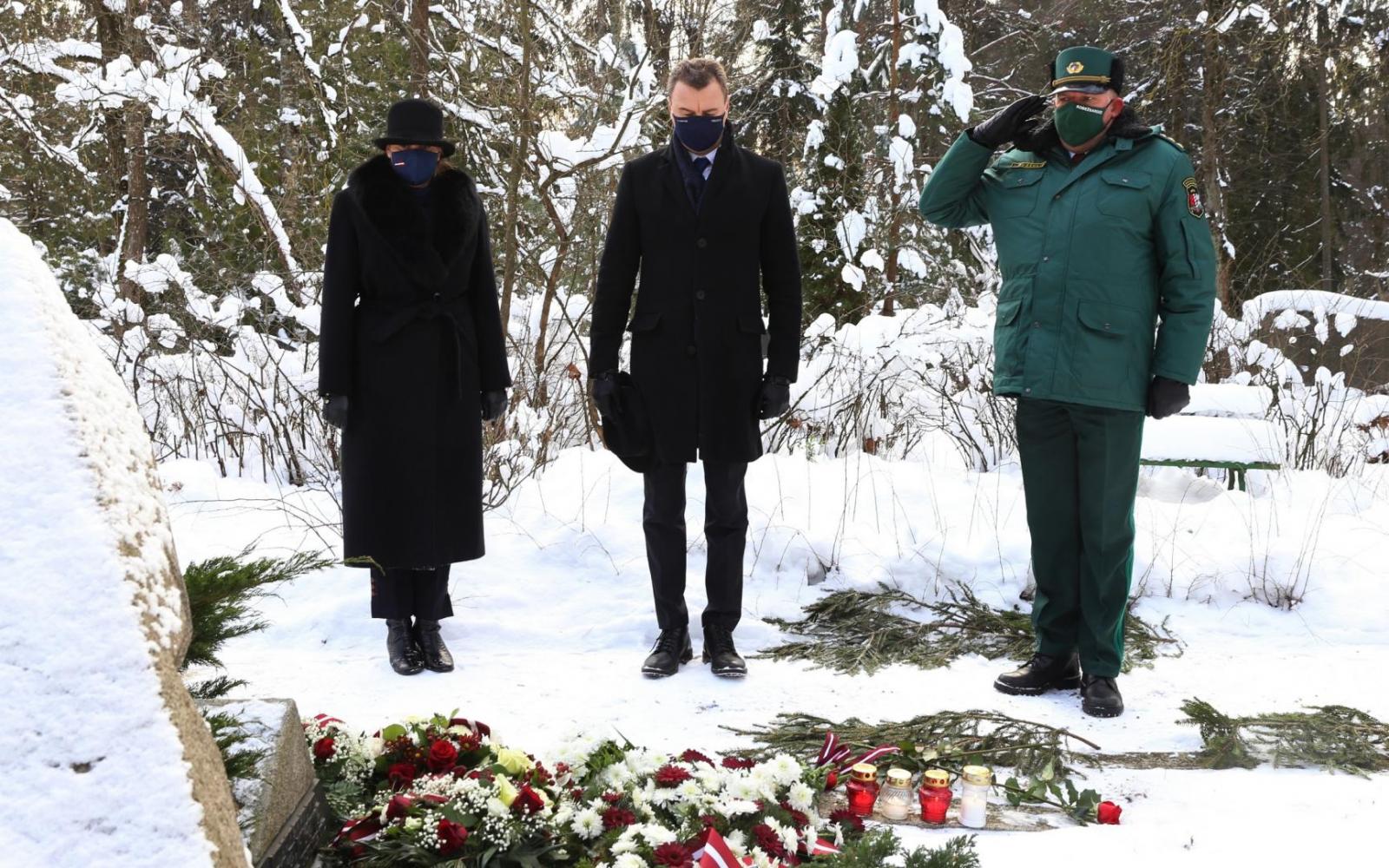 parlamentārā sekretāre, valsts sekretārs, valsts robežsardzes priekšnieka vietnieks