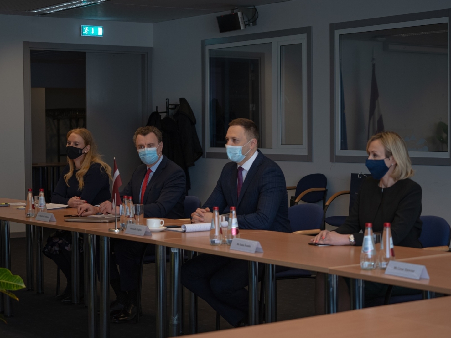 Iekšlietu ministrijas pārstāvji sanāksmē