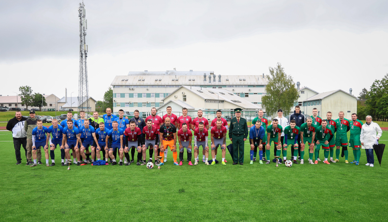 Futbola sacensības