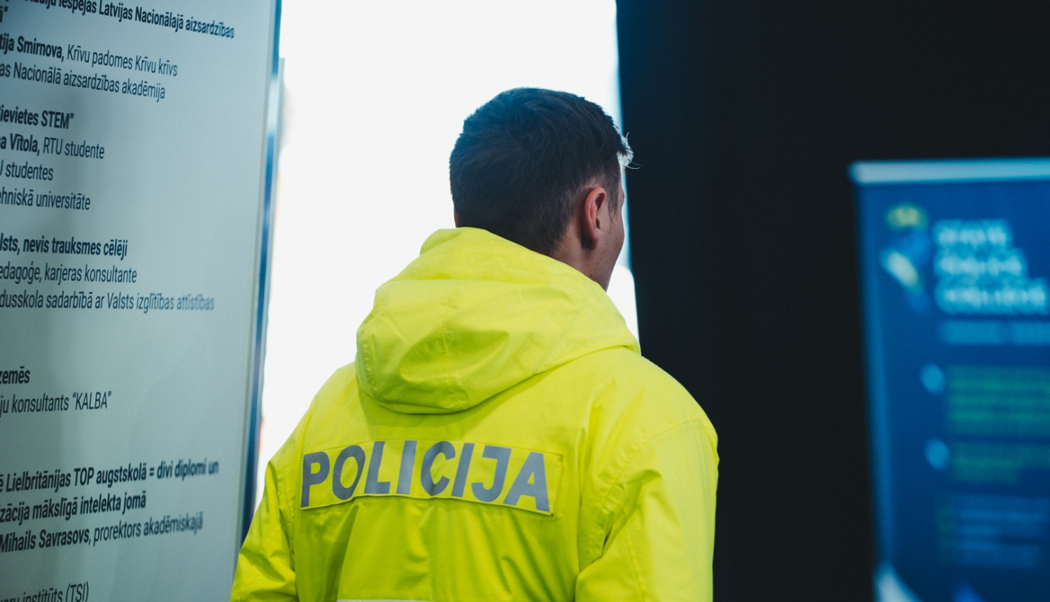 Policists