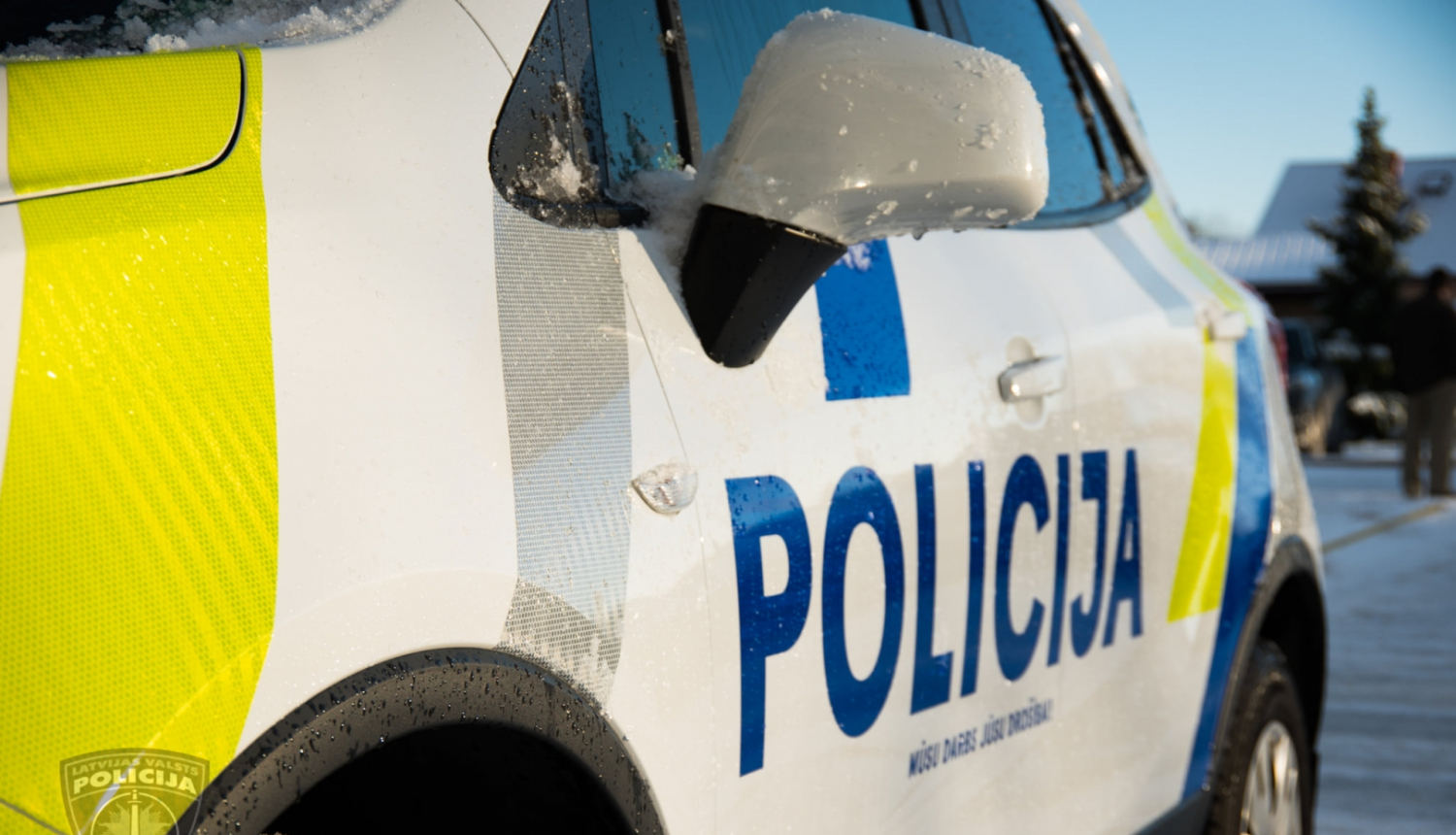 Valsts policijas mašīna