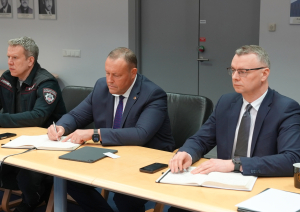 Iekšlietu ministrs Rihards Kozlovskis tiekas ar Latvijas brīvprātīgo ugunsdzēsēju savienības pārstāvjiem