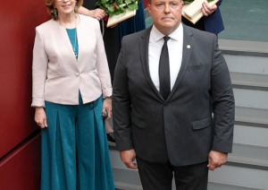 Apbalvošanas pasākums par godu Latvijas Republikas Neatkarības atjaunošanas 35. gadadienai