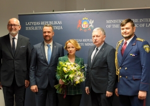 Paraksta līgumu par Iekšējās drošības akadēmijas izveidi