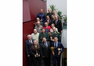 Apbalvo iekšlietu nozares čempionātu kopvērtējuma laureātus