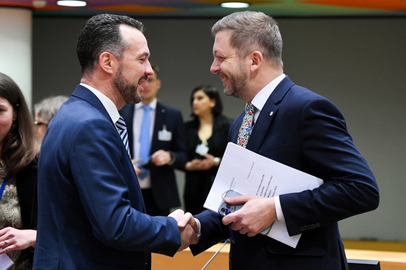 Latvijas un Čehijas iekšlietu ministri sarokojas