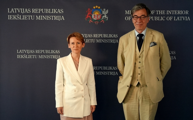 Iekšlietu ministre un Vācijas vēstnieks Latvijā