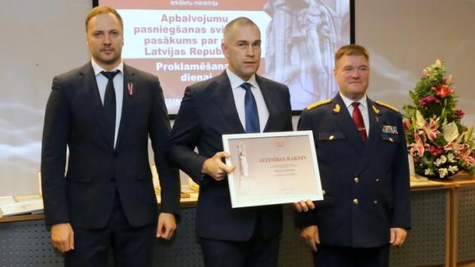 Pasakums-Latvijas-Republikas-Proklamesanas-101.gadadiena