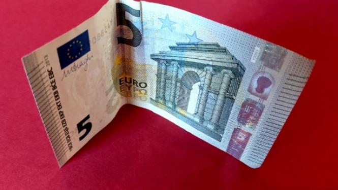 5 eiro