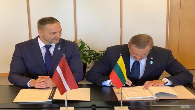 Latvijas-Lietuvas-iekslietu-ministri