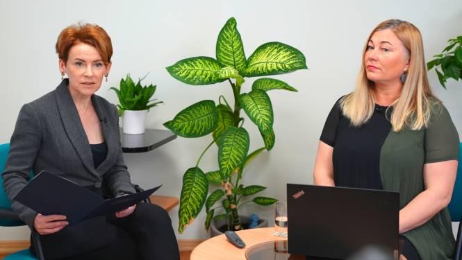 Iekšlietu ministre un Labklājības ministrijas pārstāve