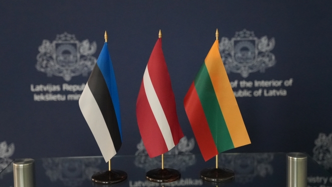 Igaunijas, Latvijas, Lietuvas karodziņi