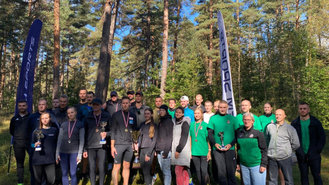 IeM čempionāta vieglatlētikas krosā dalībnieki