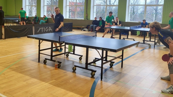 Sacensības galda tenisā