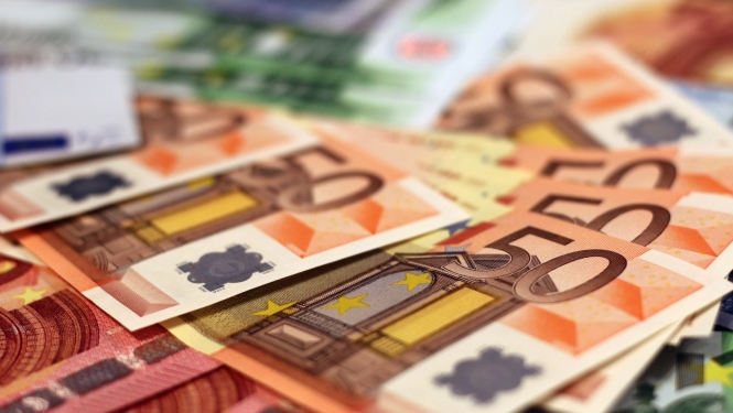 Eiro banknotes