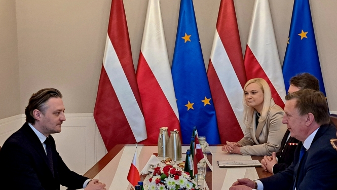 Iekšlietu ministrs vizītē Polijā