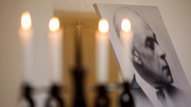 Latvijas pirmā iekšlietu ministra un Ievērojamā Latvijas valsts un sabiedriskā darbinieka Miķeļa Valtera mirstīgo atlieku pārapbedīšana Latvijā