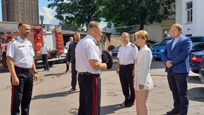 Iekšlietu ministre tiekas ar VUGD vadību