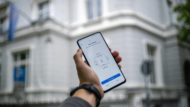 Strādāšana attālināti