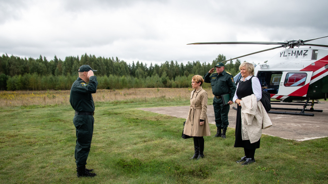 ministre apmeklē robežu