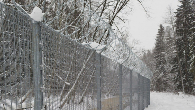 Dzeloņdrāšu žogs