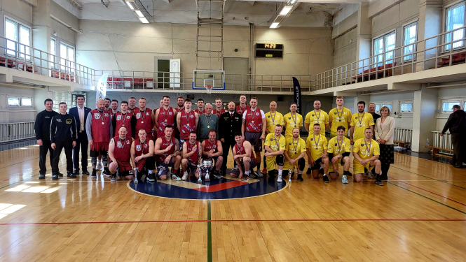 Sacensību uzvarētāji