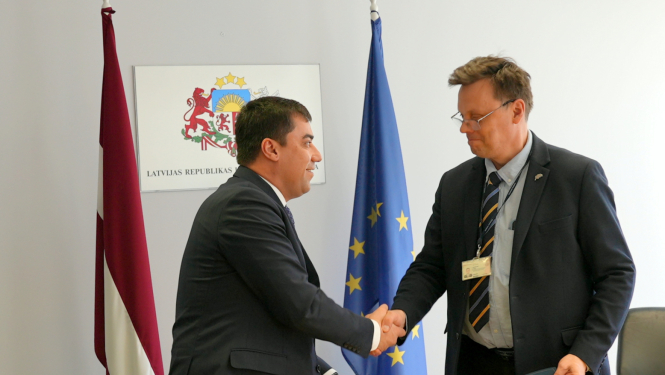 J.Bekmanis un S. Mirzaraimovs