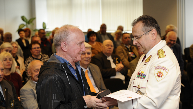 Iekšlietu ministrijā godina Čornobiļas AES seku likvidēšanas dalībniekus