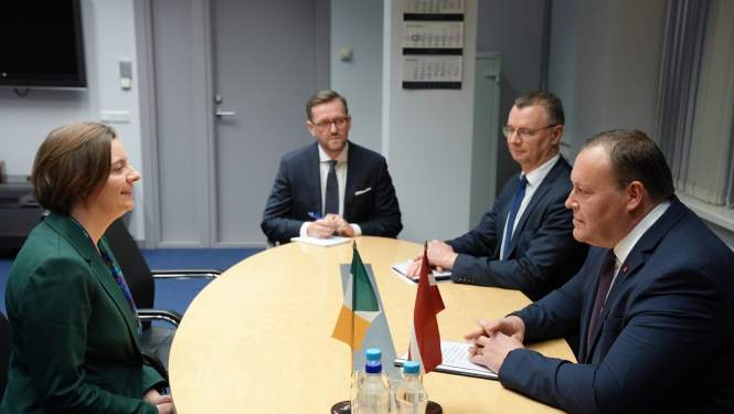 Tikšanās ar vēstnieci