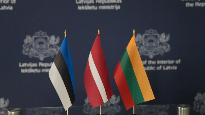 Igaunijas, Latvijas, Lietuvas karodziņi