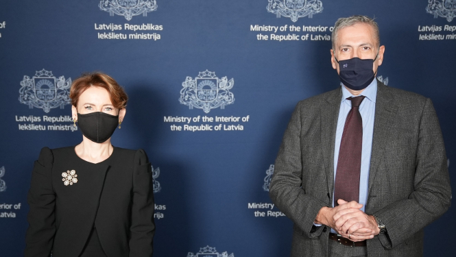 Iekšlietu ministre un Grieķijas vēstnieks Latvijā