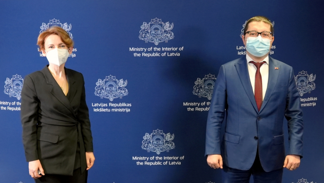 Moldovas vēstnieks tiekas iekšlietu ministri