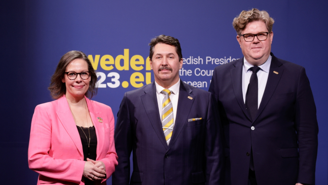 Igors Rajevs ar ES Zviedrijas prezidentūras 2 pārstāvjiem