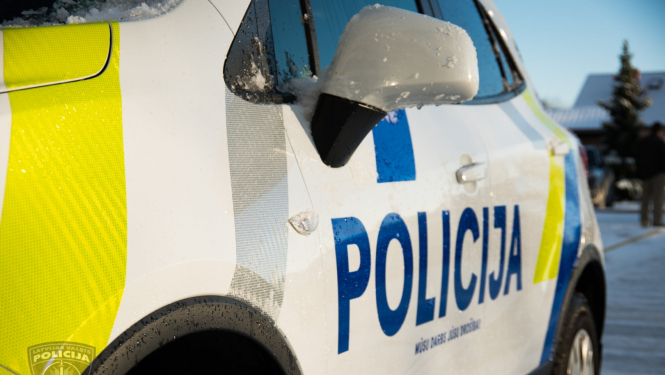 Valsts policijas mašīna